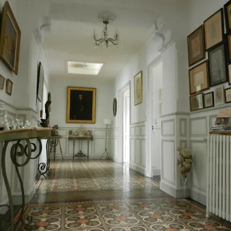 La Maison De L'ambassadeur 3*